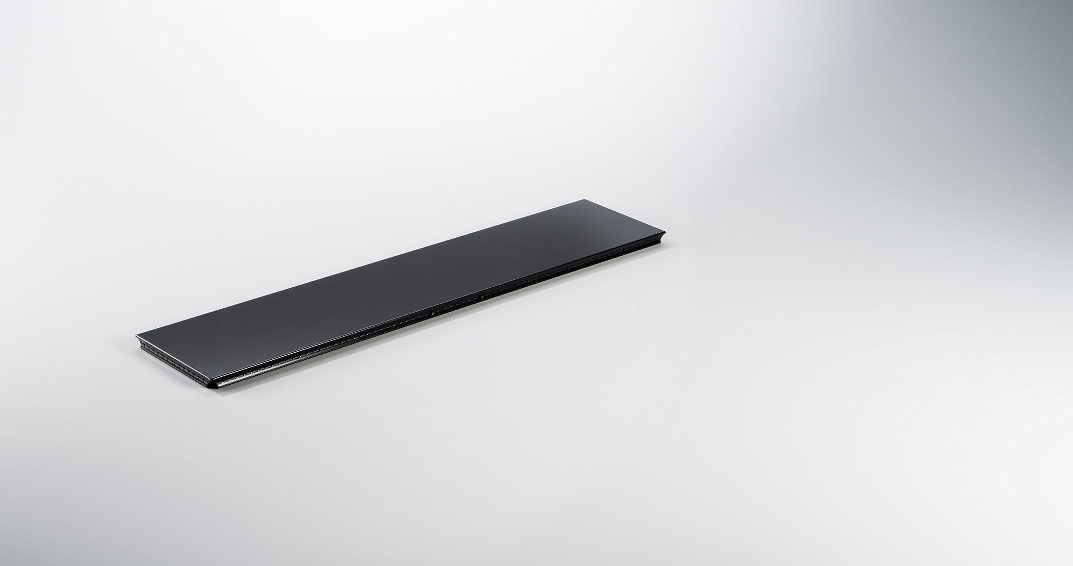 SYSTEM 01 Außentablar RAL 9011 Graphitschwarz