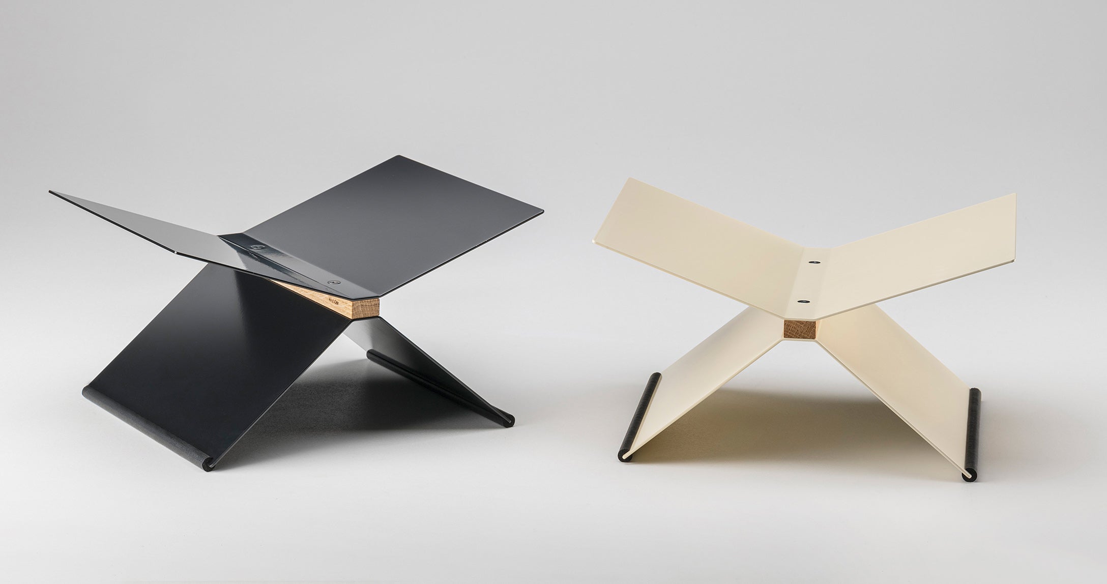 konektra Bookstand Set 1
