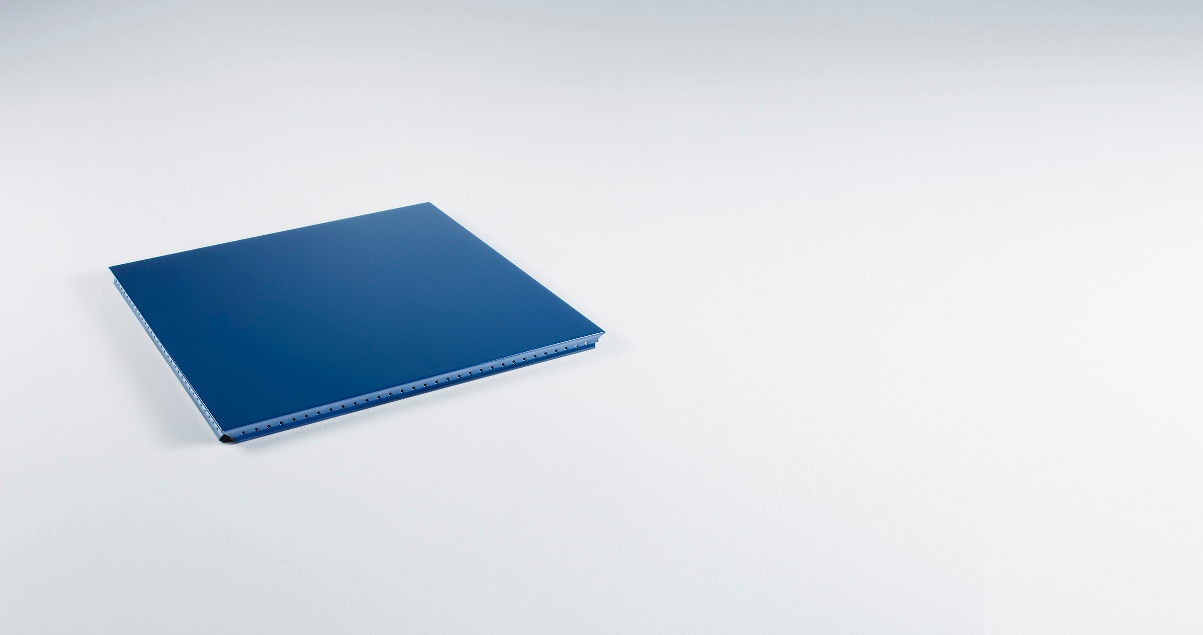 Metallelement Außentablar für USM Haller 350x350 RAL 5011 Stahlblau