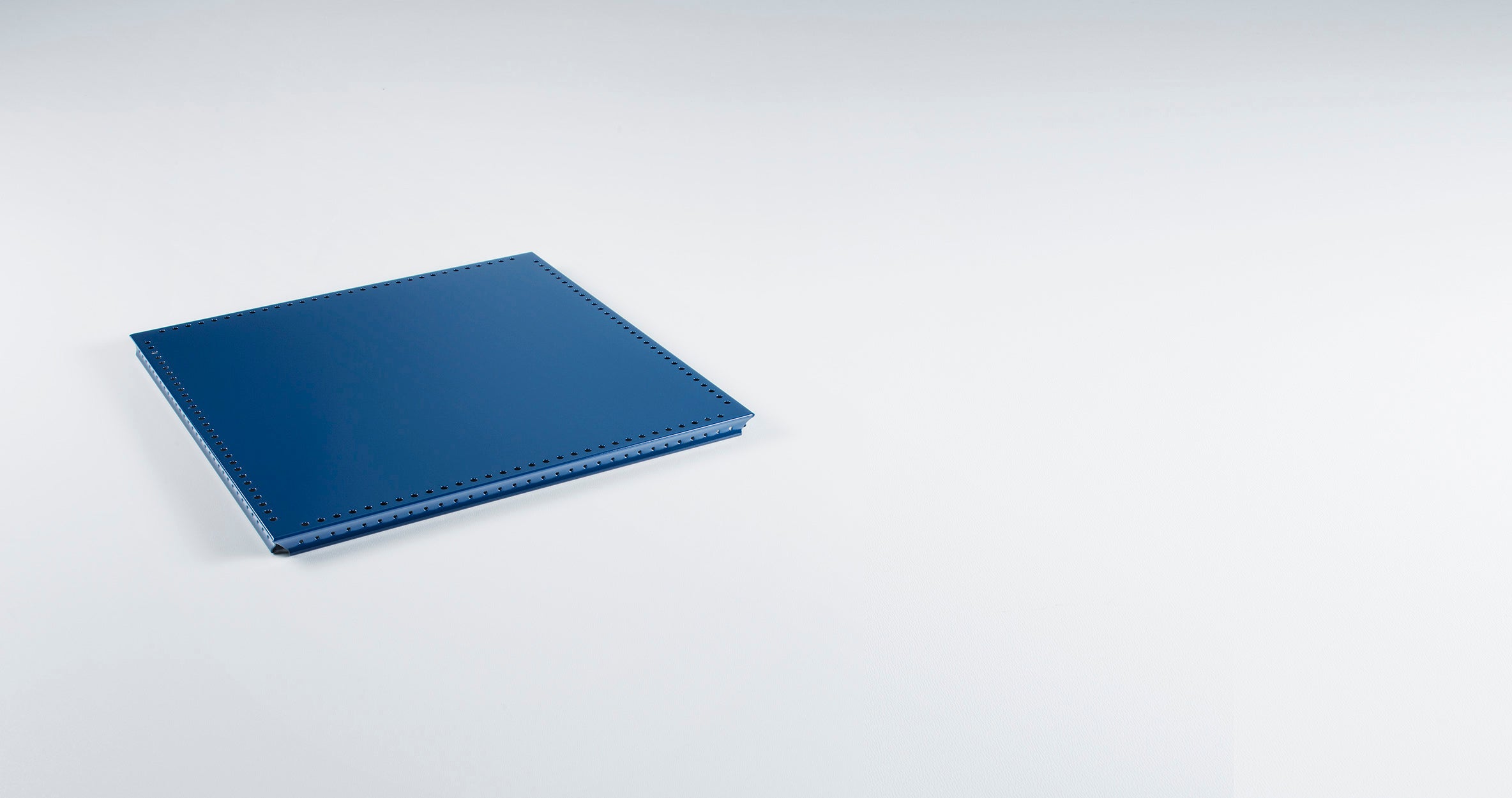SYSTÈME 01 Tablette intérieure RAL 5011 Bleu acier