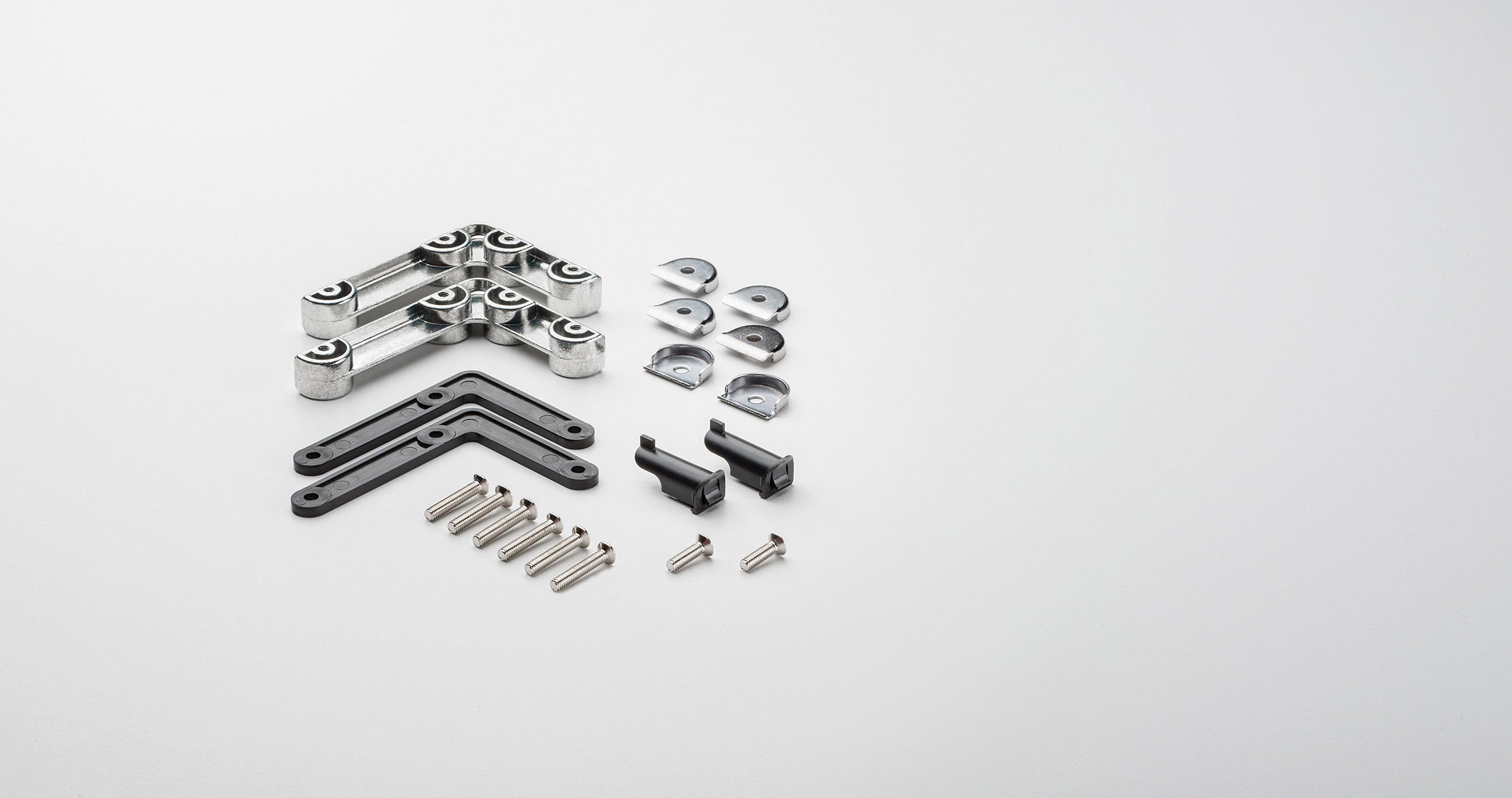 SYSTEM 01 Montageset Klapptür mit 2 Metallwinkeln