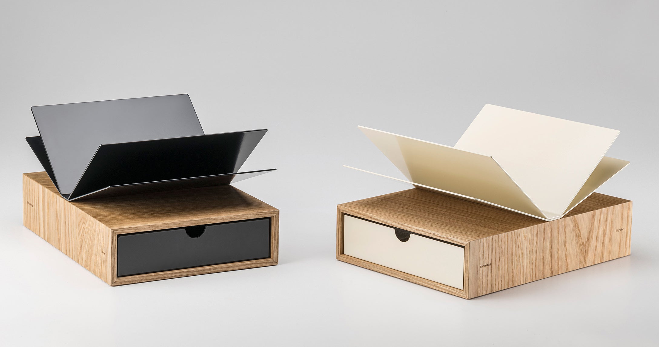 konektra Bookstand Set 3
